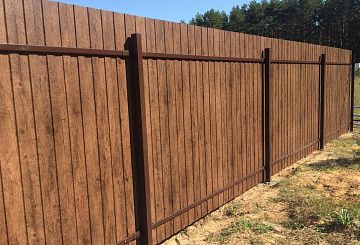 /zabory-iz-profnastila/antichniy-dub/